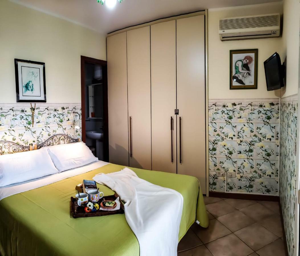 Incantevole Casa Sul Mare Vicino A Roma Nettuno Exterior foto